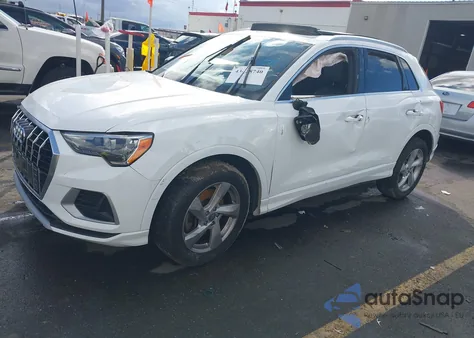 2019 Audi Q3 2.0T Premium z USA, uszkodzony, nr VIN WA1AECF30K1078844